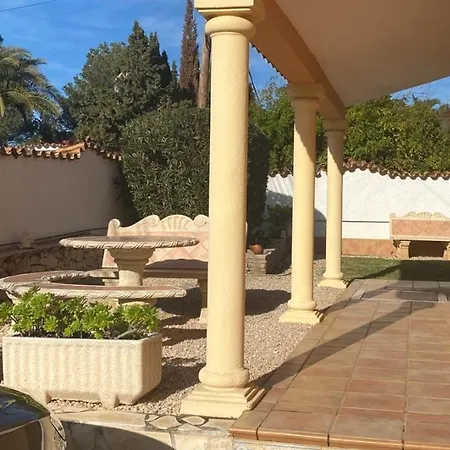 Casa Nadine Hébergement de vacances *